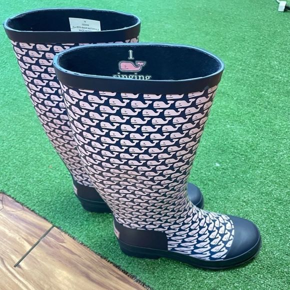 Vineyard Vines Shoes Vineyard Vines Singing In The Rain Whale Rain